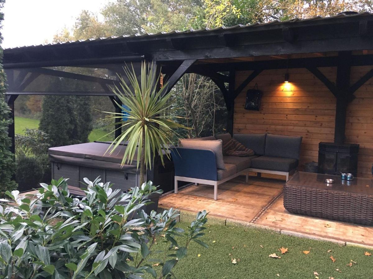 Holiday Home In Reutum Weerselo With Jacuzzi Beekdorp Ngoại thất bức ảnh